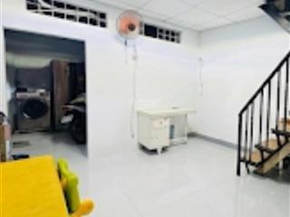 Bán nhà đinh bộ lĩnh 3 tầng 28m khu an ninh giá chỉ hơn 3 tỷ