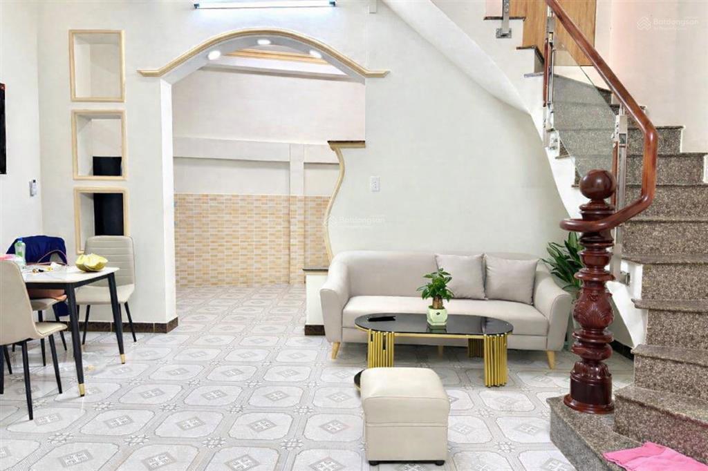 Nhà đẹp lê quang định bình thạnh 40m2 gần mặt tiền giá tốt 3 tỷ 85