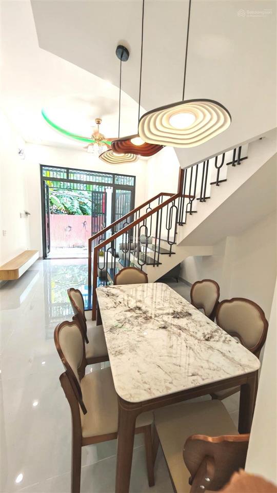 Nhà kdl bình quới dt 52m2 căn góc 2 mặt tiền trệt lầu sân thượng sổ hồng riêng