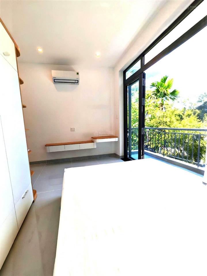 Nhà kdl bình quới dt 52m2 căn góc 2 mặt tiền trệt lầu sân thượng sổ hồng riêng