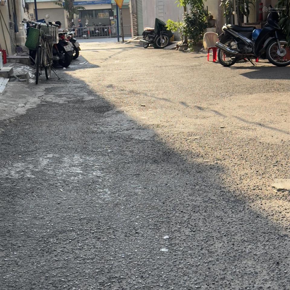 Nhà 2 mặt hẻm hxh tránh nhau đang có dòng tiền 10tr/tháng