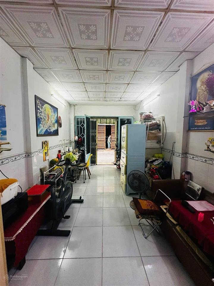 Nhà đẹp gò vấp hxh đỗ cửa giá tốt