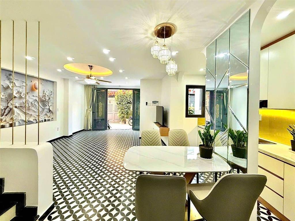 Nhà góc 2 mặt tiền hxh 6m nguyễn kiệm, p.3, gò vấp khu vip giá 7.78 tỷ (thương lượng)