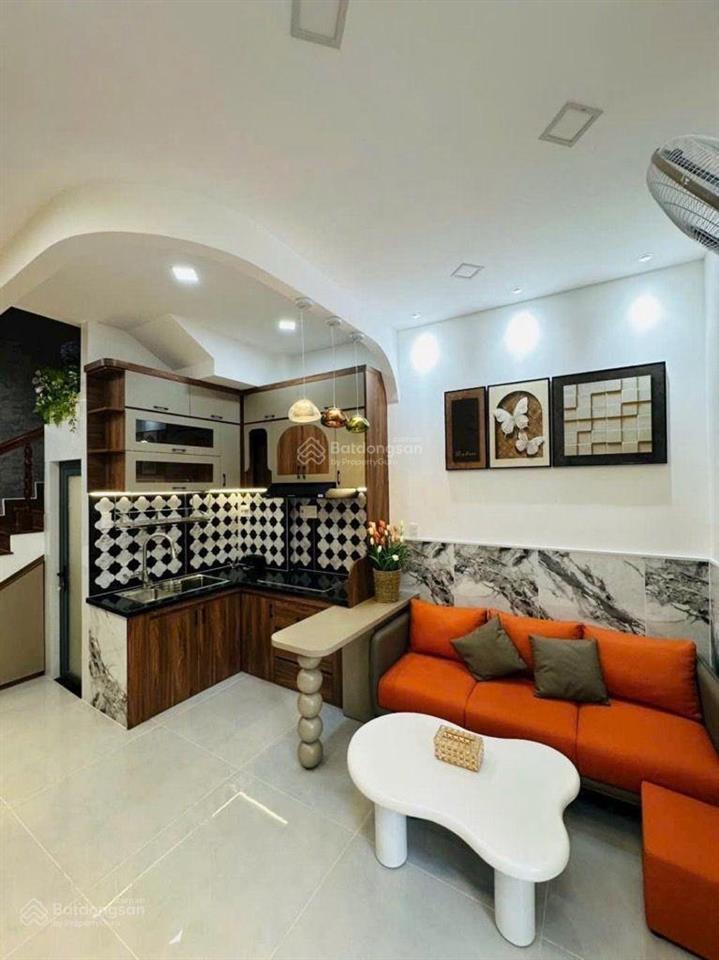 4 tầng mới đẹp ở ngay đường số 2, gò vấp 5 phút qua bình thạnh,tân bình, phú nhuận.