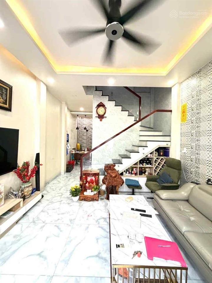 Nhà đẹp p.3 gò vấp giá tốt chốt nhanh khu vực trung tâm gò vấp