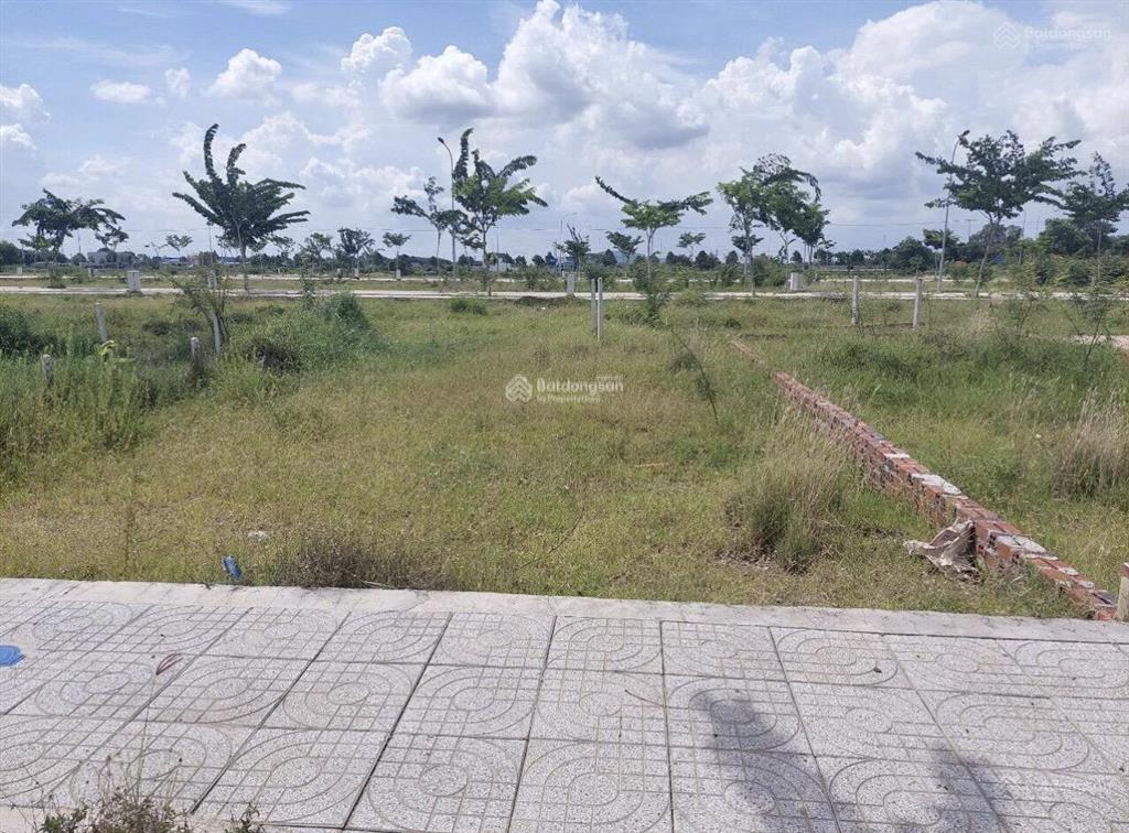 Bán gấp đất nền phước đông riverside, 1,9 tỷ, 100m2, cần đước, long an