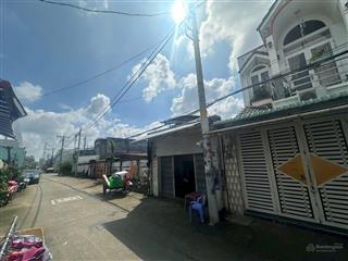 Bán nhà riêng 4,8 tỷ, dt 72m2 xây 1 trệt 1 lầu, tại / nguyễn cửu phú, tân kiên, bình chánh, hcm