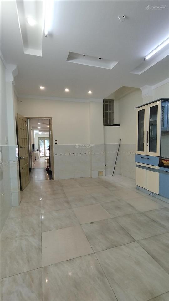 Nhà riêng 31/ phan huy ích, q. tân bình. chủ cần bán, còn thương lượng sâu