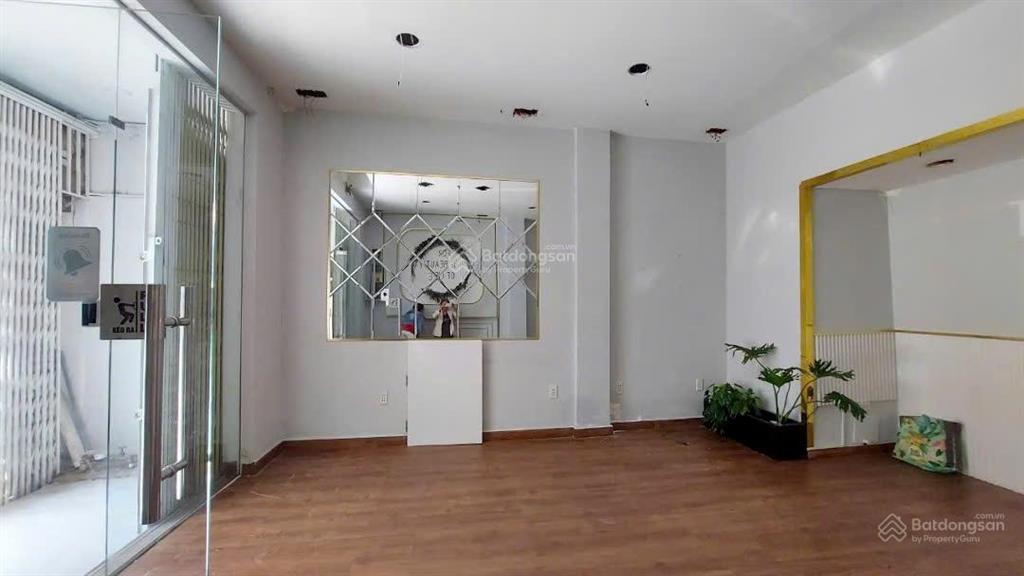 Bán nhà mặt tiền hồ biểu chánh nở hậu giá trị cao