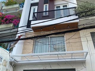 Bán căn hộ dịch vụ 9 phòng có sẵn dòng tiền 35tr/ tháng giữ tiền cực tốt trung tâm bình thạnh
