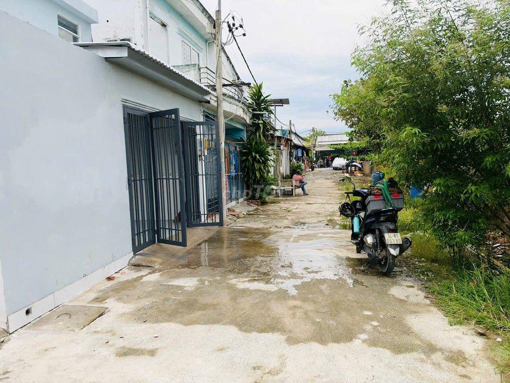 Chính chủ nhà sổ hồng riêng,84m2,tại Nhà Bè chỉ 3.4 tỏi