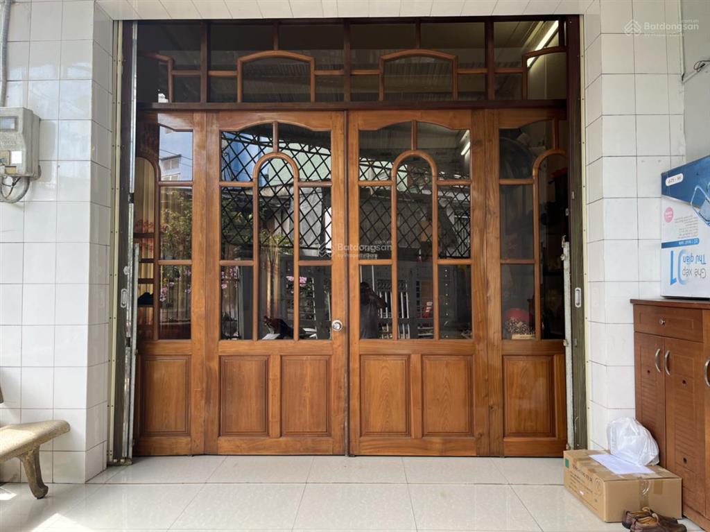 Chính chủ bán nhà trung tâm pleiku