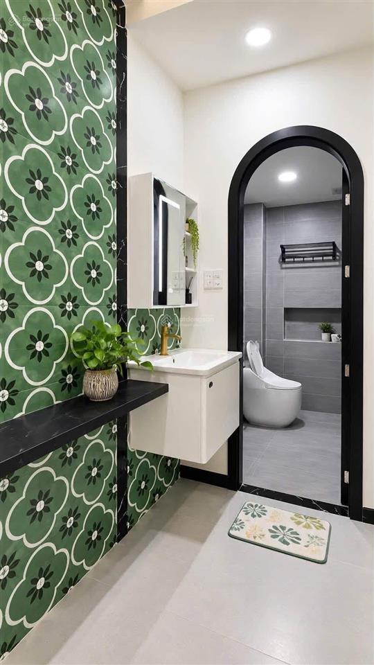 Cho thuê nhà 2 phòng ngủ đầy đủ nội thất mặt tiền thạch lam, đà nẵng