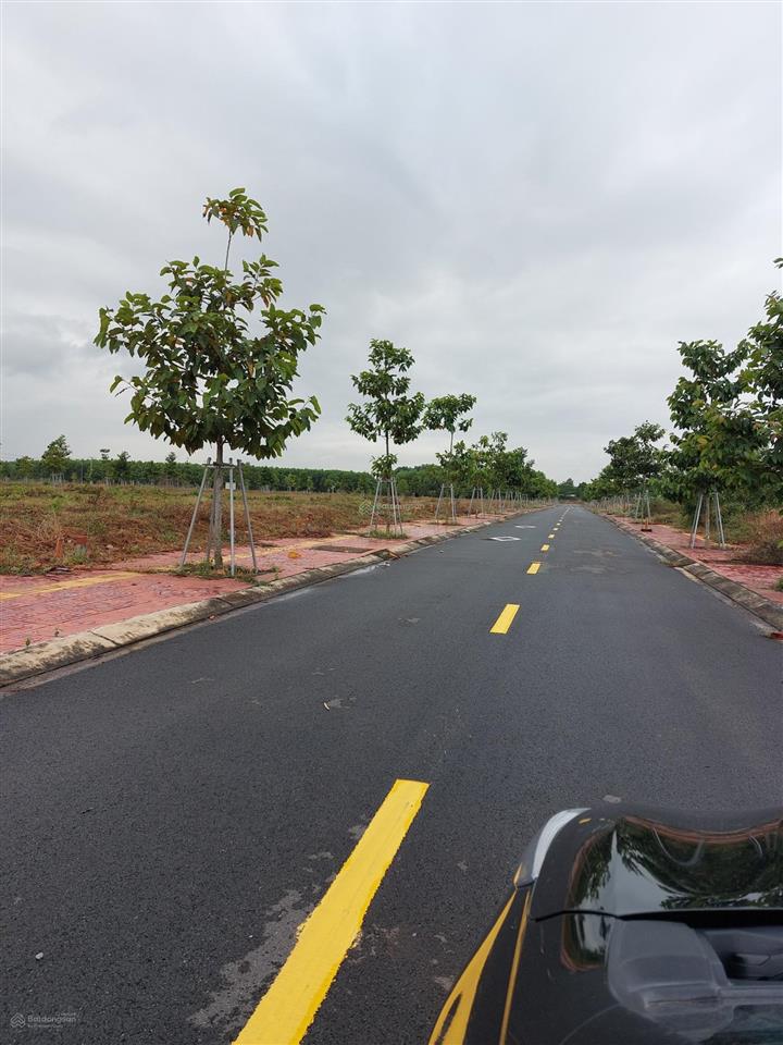 Tôi chính chủ cần bán gấp lô đất phú thịnh 2 gần tttm, gần đường lớn. giá tốt cho ae thiện chí!