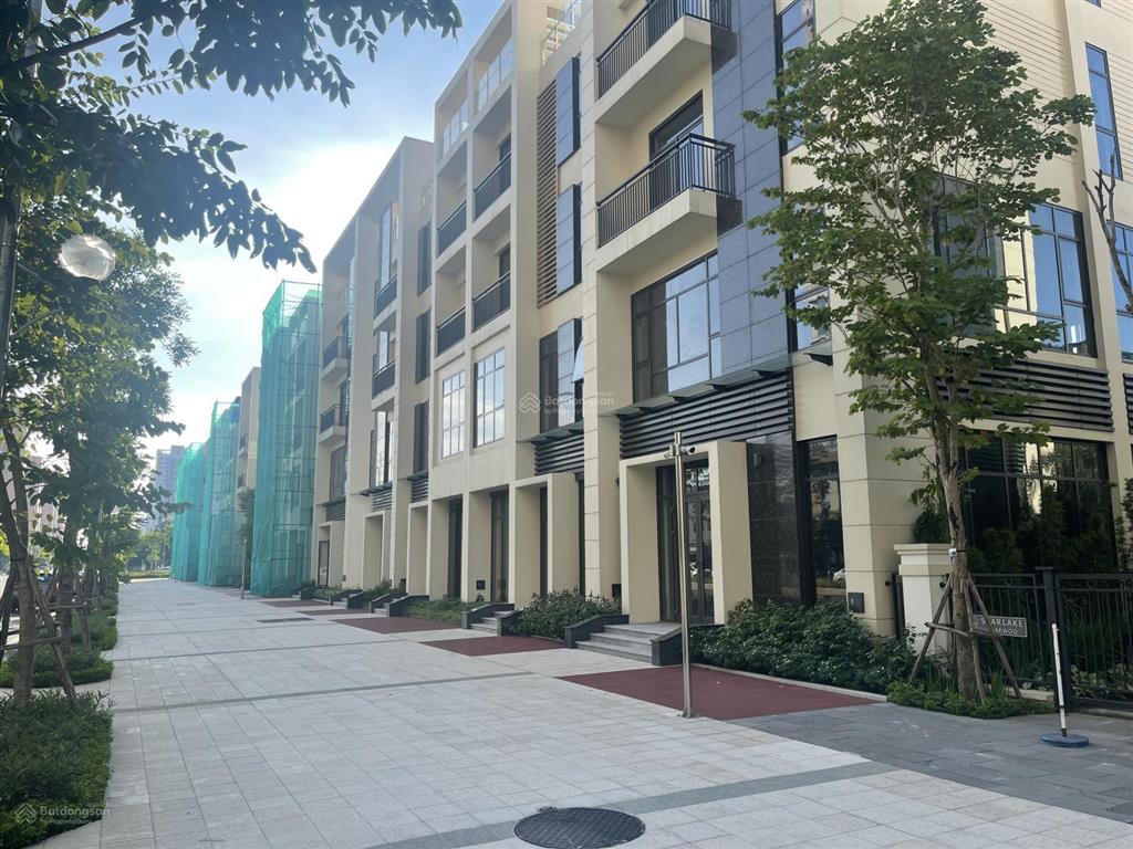 Bán căn góc shophouse starlake 2 mặt tiền, trục đường 40m nối từ võ chí công sang phạm văn đồng