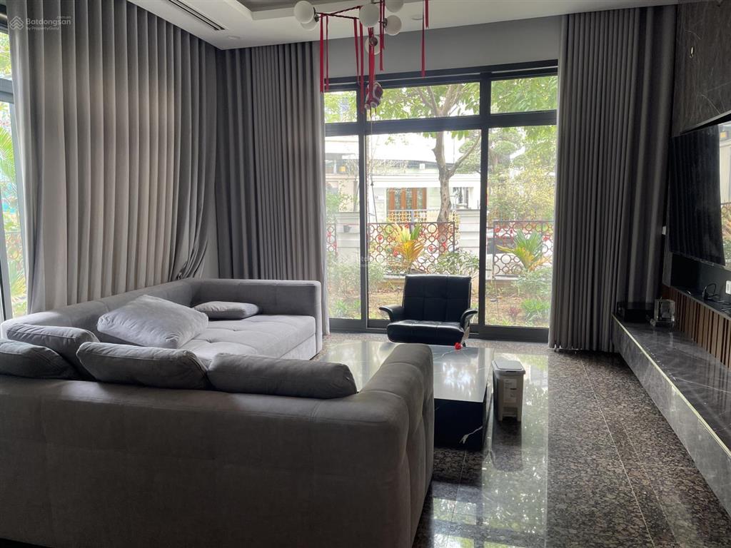 Bán biệt thự song lập starlake hướng nam, nhà thiết kế đẹp, sẵn nội thất mới, giá tốt, về ở ngay