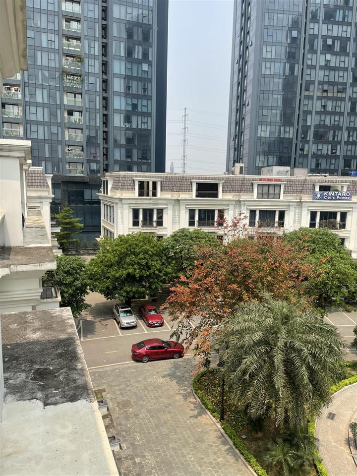 Bán shophouse sunshine city đối diện chung cư kinh doanh rất tốt, view thoáng đẹp vườn hoa, giá rẻ