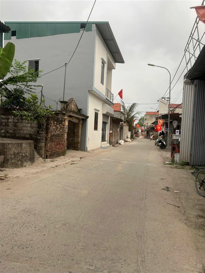Chính chủ bán đất trung tâm xã phượng dực, đường liên xã quy hoạch mở rộng 10m, mặt tiền rộng