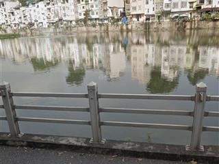 Bán nhà 2 mặt tiền đường, view hồ, 7 tầng thang máy, nội thất đầy đủ đang cho thuê căn hộ dịch vụ
