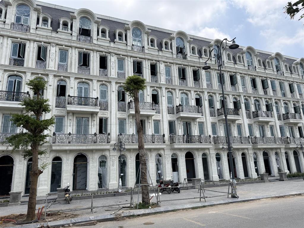 Mở bán liền kề kinh doanh mặt đường 40m tại kđt ciputra tây hồ, nhà 2 mặt tiền, thiết kế rất tối ưu