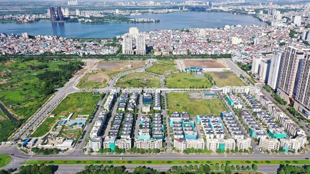 Bán shophouse lô góc ngã tư siêu đẹp, mặt tiền siêu rộng, đối diện tòa nhà vp, sổ đỏ chính chủ