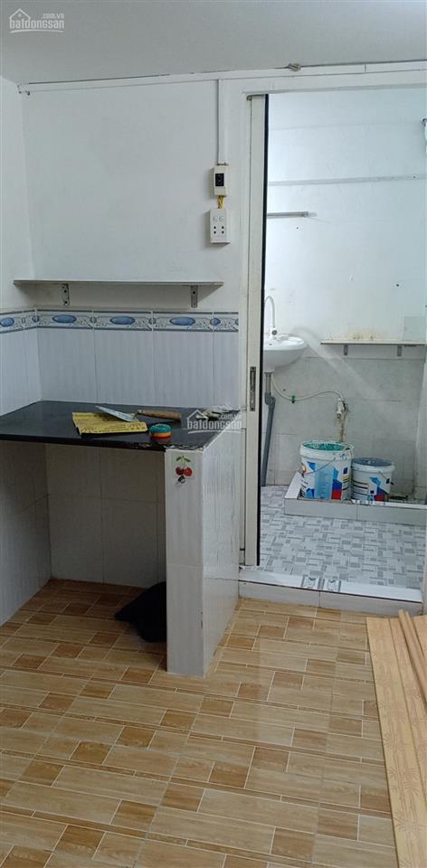 Cho thuê phòng trọ quận 7, giá 2tr/2/th
