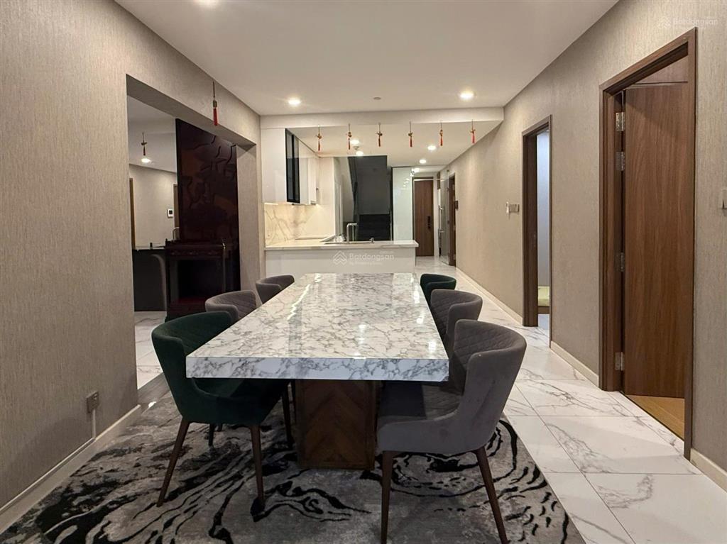 Bán 3pn 2wc 120m2 giá đầu tư 28.5 tỷ all in, xem nhà 24/7, hiếm căn có layout này
