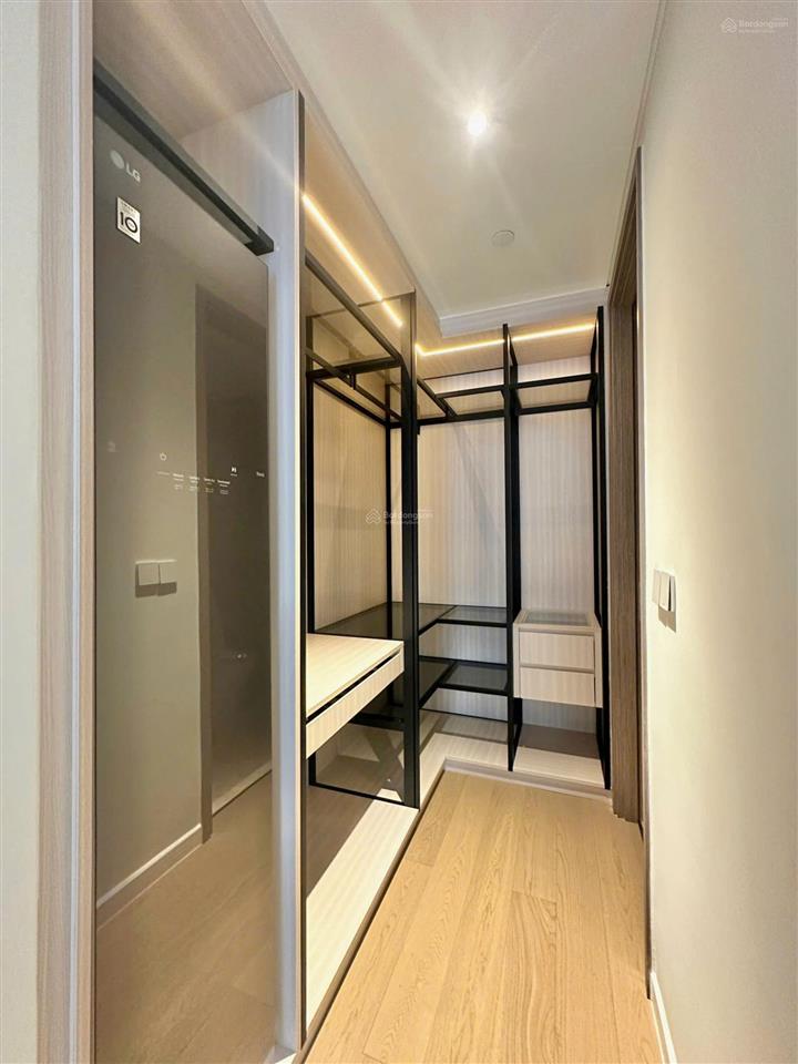 2pn 2wc 70m2 đã có sổ, sẵn hđ thuê giá cao, view cầu ba son đẹp lung linh.  0708 864 *** nghĩa