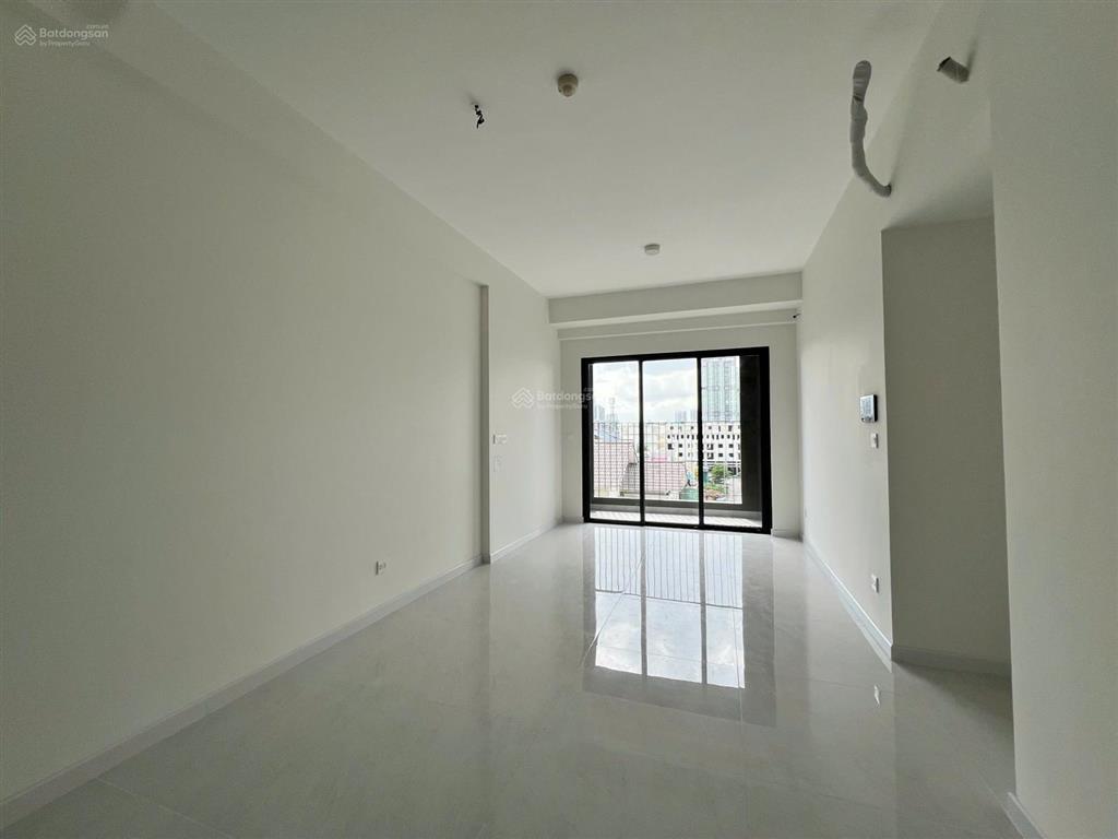 Căn 2pn view quận 1 và sông sg tầng cao thoáng, ntcb giá 15tr/tháng. sản phẩm hiếm có