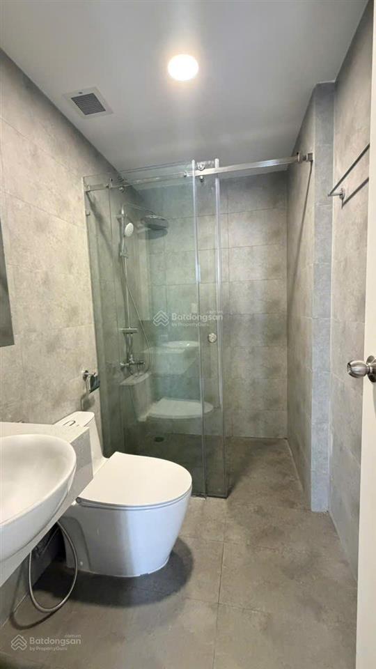 Cần cho thuê 2pn, full nội thất đẹp, sang trọng giá 17 triệu/tháng, sẵn pass xem nhà.