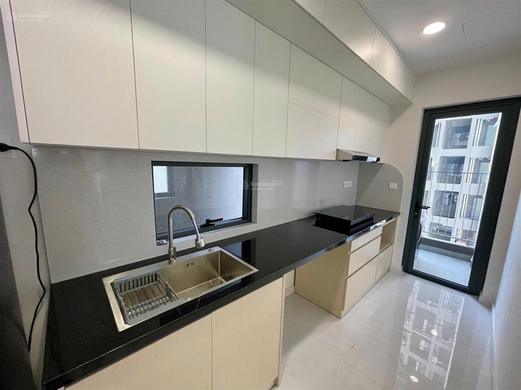 2pn góc 73m2, full nội thất xịn sò, view hồ bơi, công viên