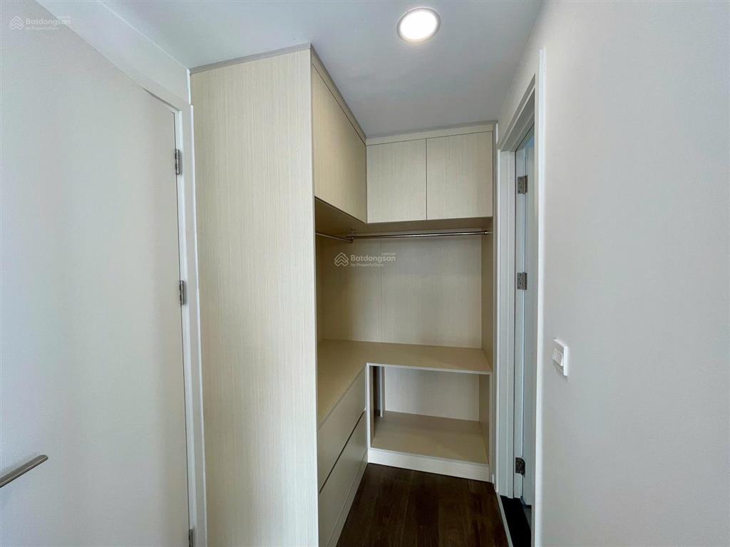 2pn góc 73m2, full nội thất xịn sò, view hồ bơi, công viên