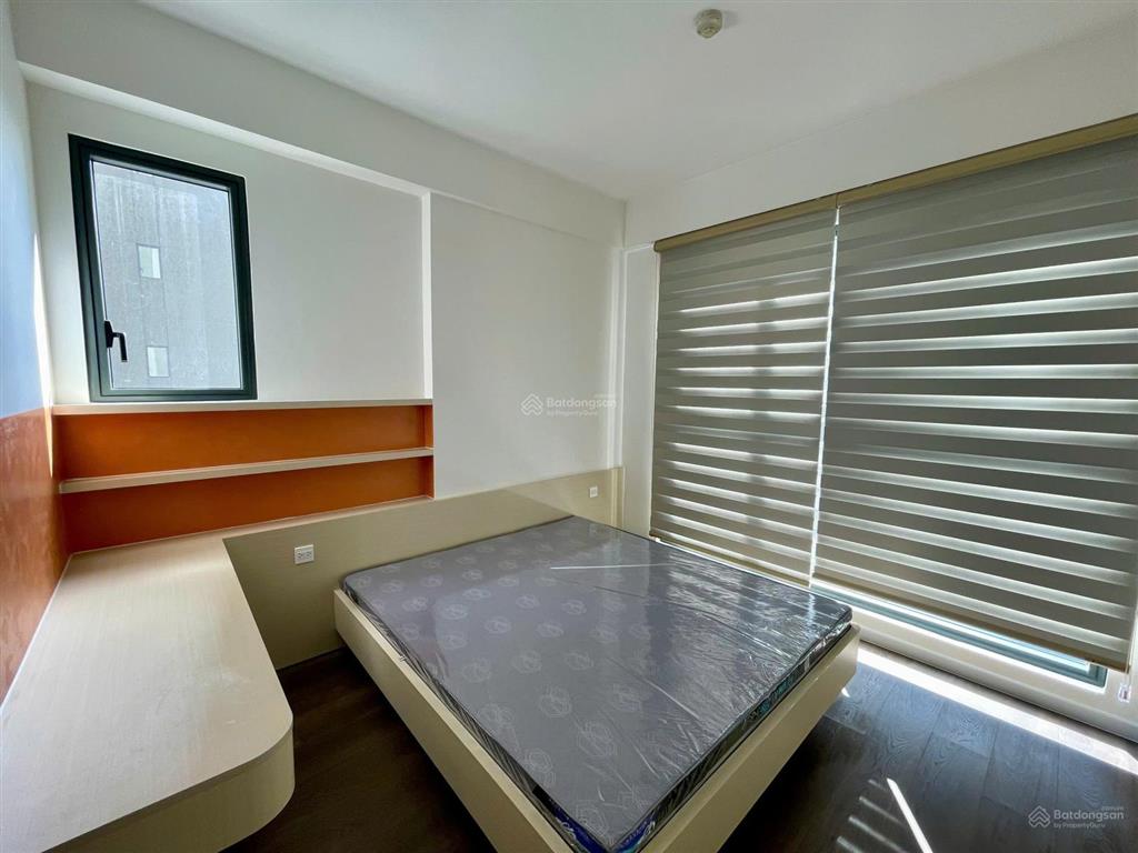 2pn góc 73m2, full nội thất xịn sò, view hồ bơi, công viên