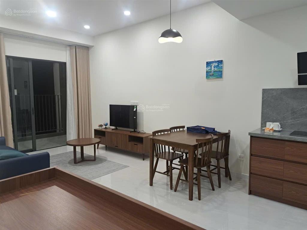 18 triệu/tháng cho căn 2pn, full nội thất đẹp, tầng cao view đẹp. không đăng giá ảo