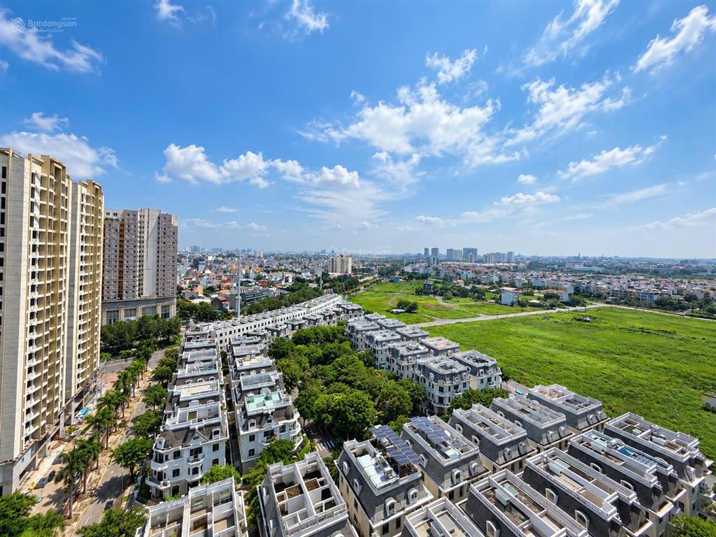 Cho thuê 3pn đầy đủ nội thất cao cấp, view quận 1, giá 24tr/tháng