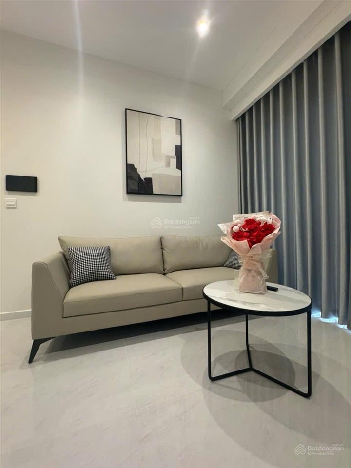 Cần cho thuê 2pn, full nội thất đẹp, sang trọng giá 18 triệu/tháng, sẵn pass xem nhà