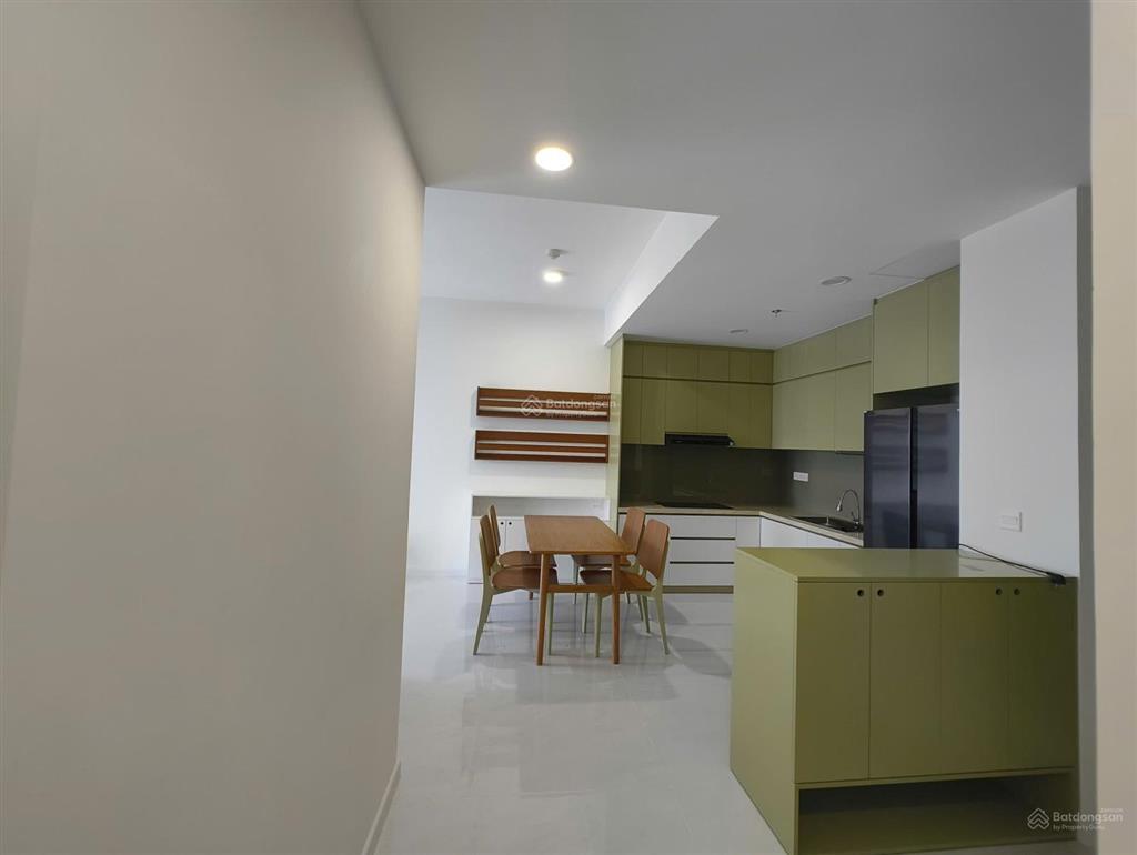 Cần cho thuê 2pn, full nội thất đẹp, sang trọng giá 18 triệu/tháng, sẵn pass xem nhà