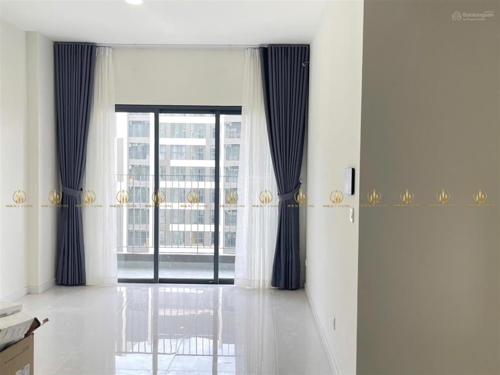 Cho thuê ntcb view công viên hồ bơi, giá 20 triệu/ tháng, sẵn pass xem nhà ngay