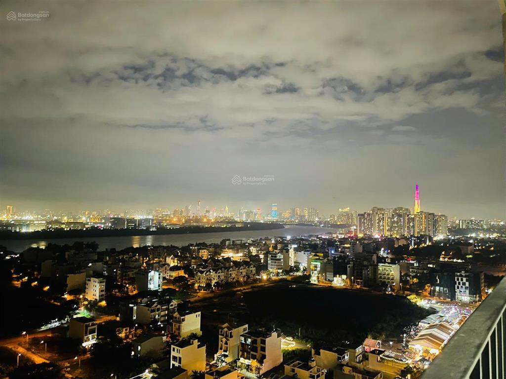 Cho thuê 3pn đầy đủ nội thất, tầng cao, view sông, sẵn pass xem nhà ngay.  0708 864 *** cao nghĩa
