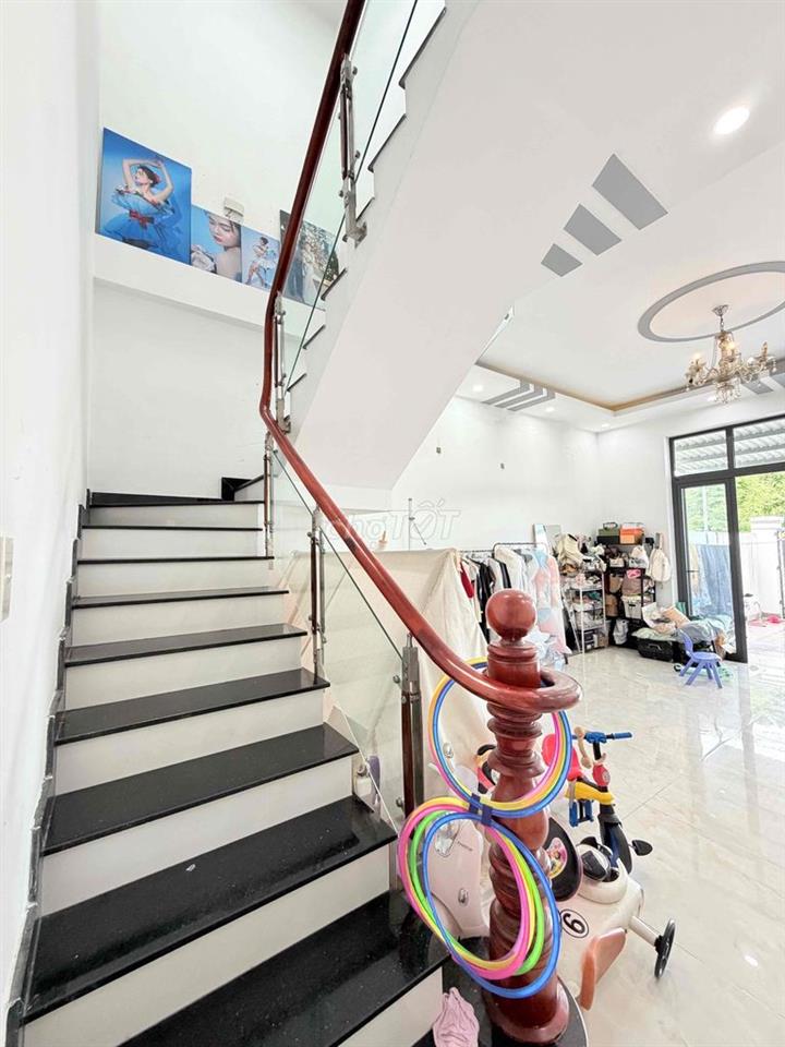 BÁN CĂN NHÀ 1 TRỆT 1 LẦU NHÁNH DX43 PHÚ MỸ - ĐƯỜNG RA PHẠM NGỌC THACH