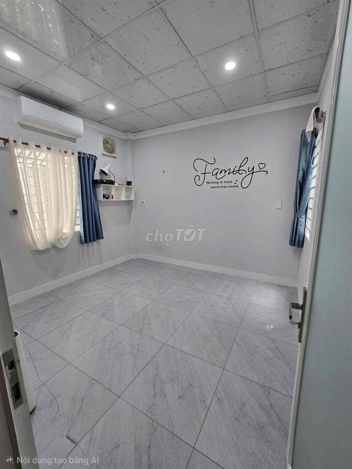 Bán nhà 1 trệt 1 lửng ngay nhánh MT 2 ô tô tránh nhau tại Hiệp Thành