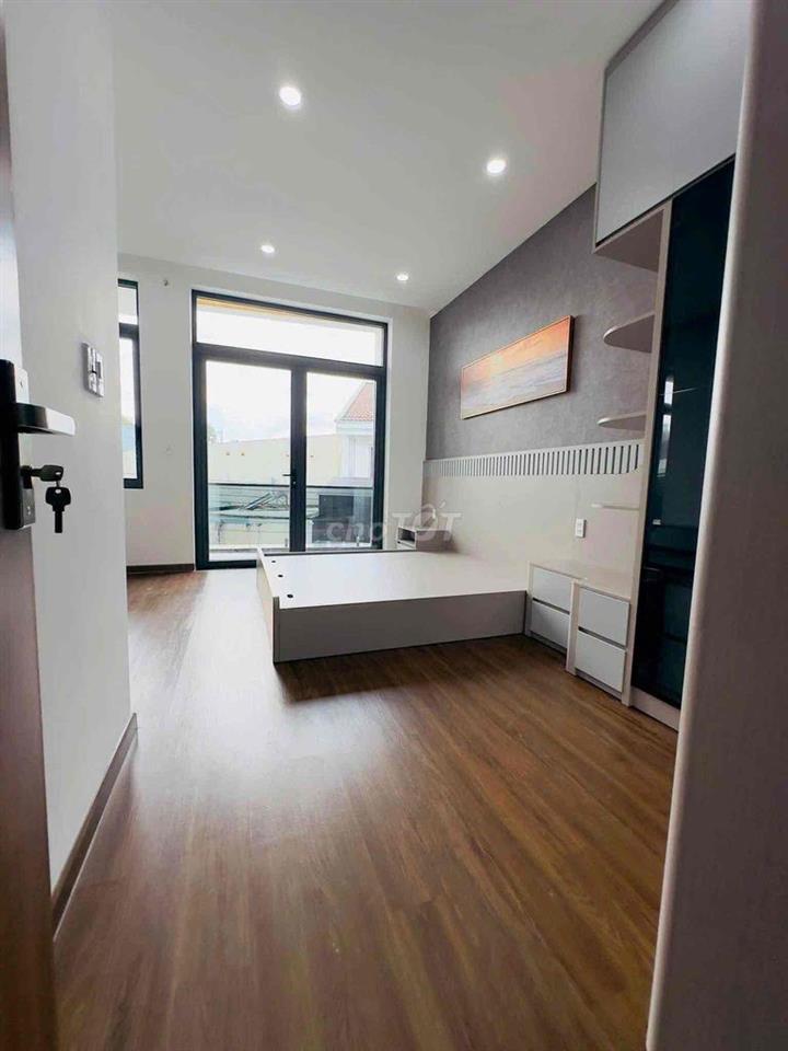 Bán Nhà 3 tầng mới 100% Nhánh Nguyễn Bình sau lưng Đại Học Bình Dương