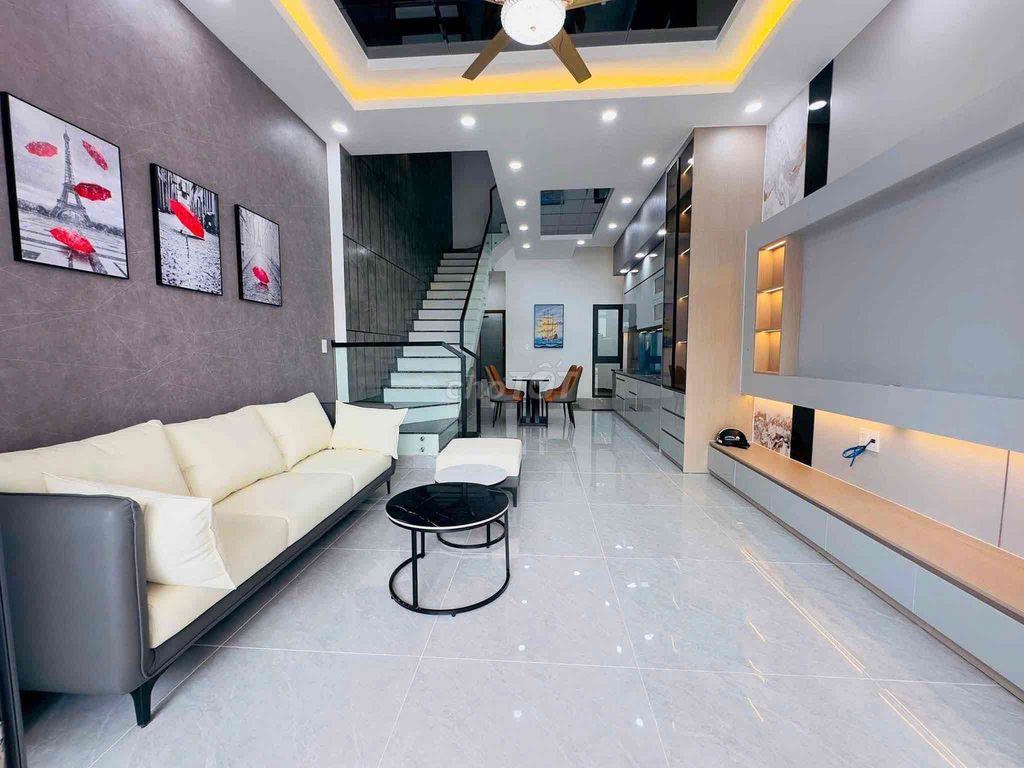 Bán Nhà 3 tầng mới 100% Nhánh Nguyễn Bình sau lưng Đại Học Bình Dương
