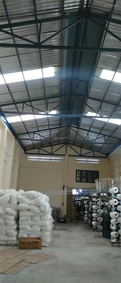 Cc bán nhà xưởng 984m2 đức lập hạ, đức hòa, long an  có 297m2 thổ cư  gần kdc phú sinh  7,8 tỷ