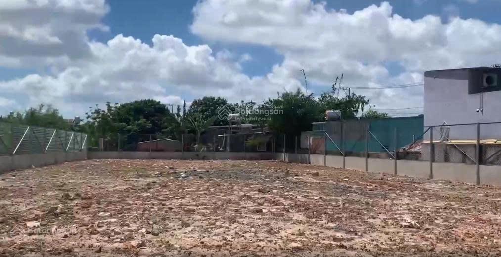 Chính chủ cho thuê đất 1.200m2 mặt tiền nguyễn thị đành, hóc môn, tp.hcm giá chỉ 35 triệu/tháng