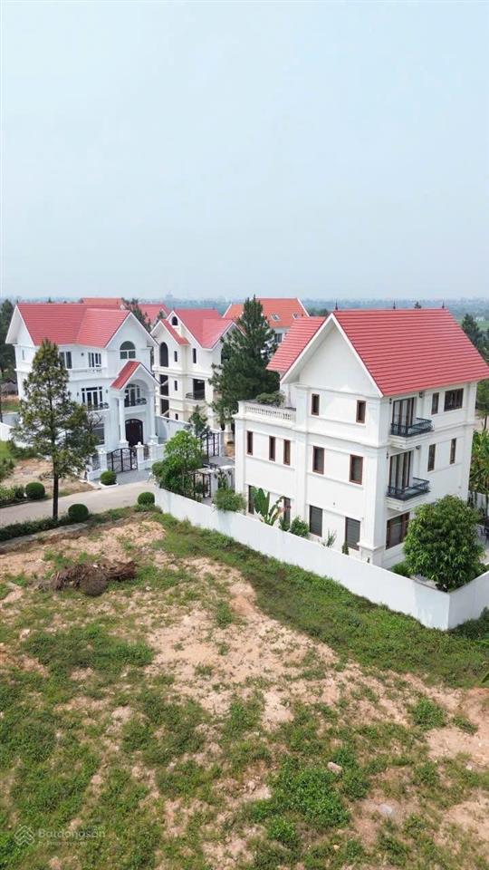 Chính chủ cần tiền bán nhanh căn biệt thự 400m tại dự án khu sinh thái cao cấp đan phượng