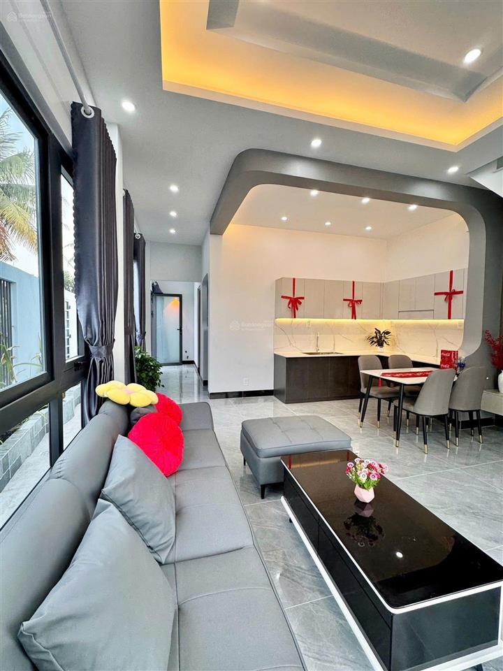 Bán gấp nhà mới gần bửu long shr, lỗ 350 triệu, chỉ 1t950 tặng full nội thất