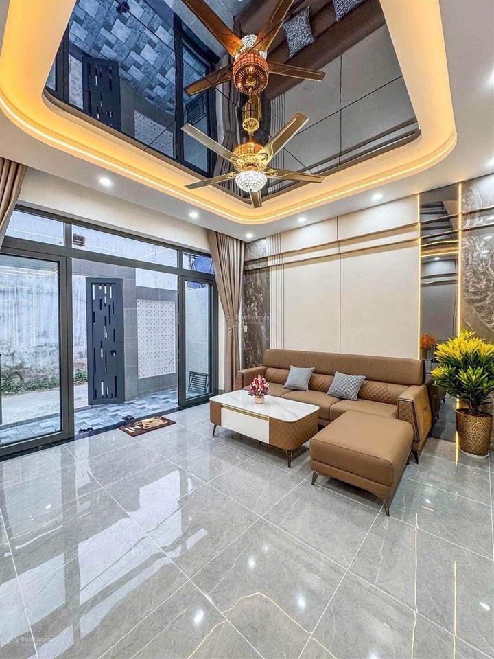 Việt kiều mỹ về nước định cư cần bán lại căn nhà mới xây ngay cuối đường đồng khởi giá chỉ 1tỷ750