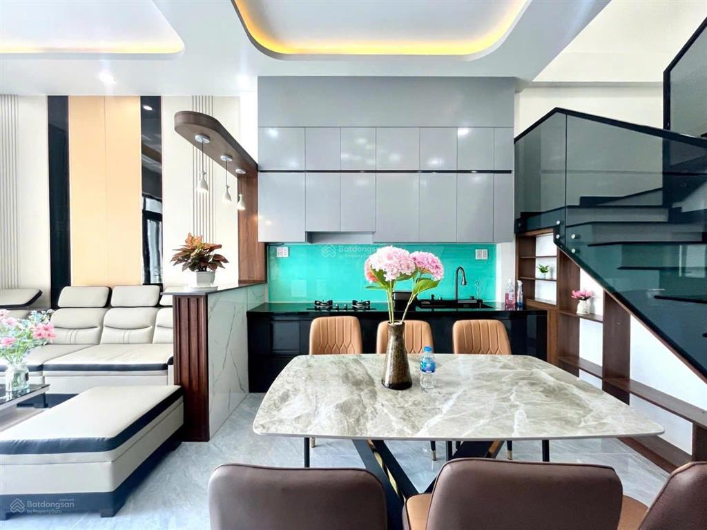 Bán nhà trả góp chỉ với 690 triệu ngay cổng 11  phường phước tân, nhà có gpxd và hoàn công