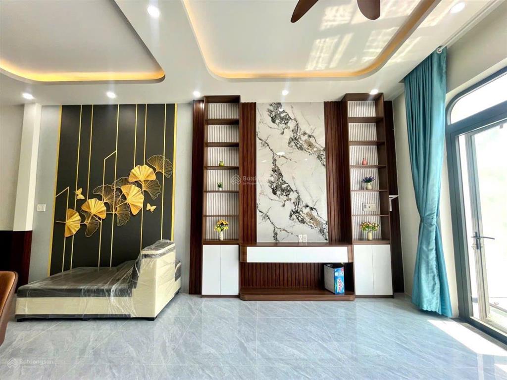 Bán nhà trả góp chỉ với 690 triệu ngay cổng 11  phường phước tân, nhà có gpxd và hoàn công